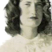 Karen Loiselle's Instagram, Twitter & Facebook