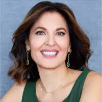 Doris Bobik's Instagram, Twitter & Facebook