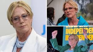 Teal Zoe Daniel's camp quiet