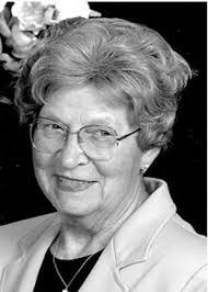 Loretta Hoffman's Instagram, Twitter & Facebook