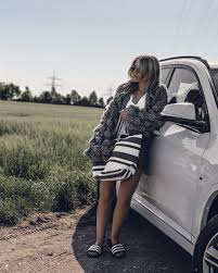 Many waiters work part time, and many work evenings, weekends, and holidays. How To Combine Blogging With A Full Time Job A Typical Day In My Life With Bags From Tk Maxx Want Get Repeat