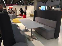 Versatile Dining Table Configurations With Bench Seating