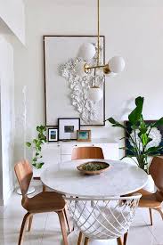 Genevieve Gorder S 8 Best Tricks For Small Space Decorating Dining Room Design Decorating Small Spaces Home Decor
