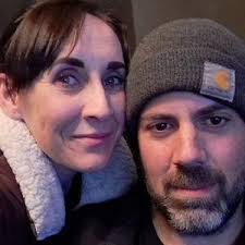 Renessa Ziegenhagen and Gregory Bauer's Wedding Registry