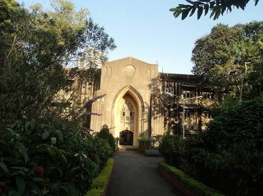 Mumbai University, Mumbai Facilities: Hostel, Library, Labs & Sports
