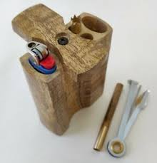 The digital images may vary due to differences in computer monitors, some colors may vary slightly. Tobacciana Pipes 4 Screens Poker Tool Set 3 Brass And Mango Wood One Hitter Bat Dugout Pipe