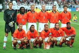 90s Football On Twitter World Cup Teams Football Photos Football Team Pictures