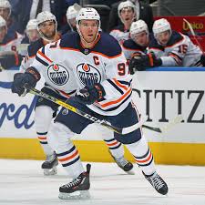 As of 2021, jesperi kotkaniemi's is not dating anyone. Connor Mcdavid S Big Hit On Jesperi Kotkaniemi Was It Dirty The New York Times