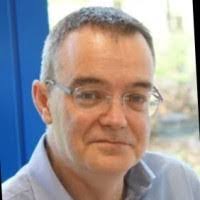 Leslie Totten's Instagram, Twitter & Facebook