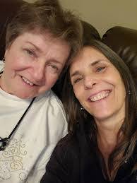 Carol Dillard's Instagram, Twitter & Facebook