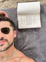 Hector Barba Landeros (@hectorbarba99) · Instagram photos and Reels