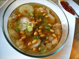 Mulai dari soto kudus, soto bandung, soto betawi, dll. Sultan Syarif Kasim Ii Pekanbaru