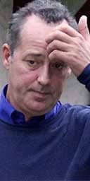 Barrymore 'rubbed cocaine