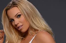 Lauren Drain's Instagram, Twitter & Facebook