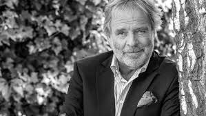 Maximus is a roman general that has led his soldiers into victory. Thomas Fritsch Die Stimme Von Scar Und Russell Crowe Ndr De Kultur Film