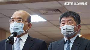 우연히 하룻밤을 보낸 이 남자가 전직 늑대귀 아이돌?! Qjknbjtmpr2sjm
