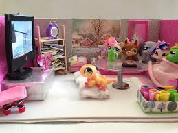 How To Make A Lps Room Lps Crafts Lps Littlest Pet Shop Lps Toys