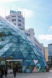 It is the city of unequaled events that merge design and technology, but also a city that offers great shopping and food. Ein Tag In Eindoven 23qm Stil