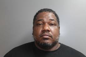 Man Who Admitted to Choking Girlfriend Over Plate of Food Facing Assault  Charges