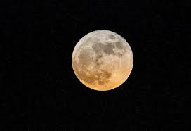 La luna llena nos permite mirarnos y ver que alcanzamos el objetivo y en general podemos compartirlo con otros. Y1qtynosjbmqim