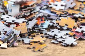 Full description of the jigsaw puzzle team building activity challenge. Jigsaw Challenge Free Ice Breaker Games Uk Online Trainer Bubble