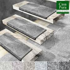 Vous pouvez retirer le tapis à tout moment sans laisser de résidus de colle. Les Meilleurs Tapis De Marches Pour Des Escaliers Surs Et Tendance Guide Shopping Avec Suite101