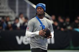 Cowboys WR George Pickens signs franchise tag, will make $27.3M in 2026 |  Reuters