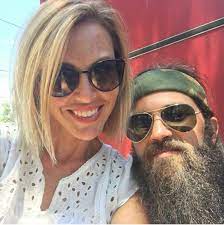 Jase robertson debuted a new look over the labor day weekend and shaved off his famous long beard and cut his hair. Pin On Hair Styles