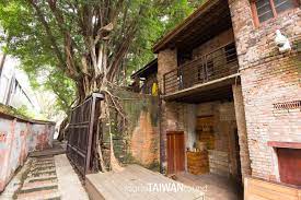 bopiliao old street 剝皮寮老街 old street taipei city taipei