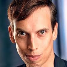 Travis Kaus's Instagram, Twitter & Facebook