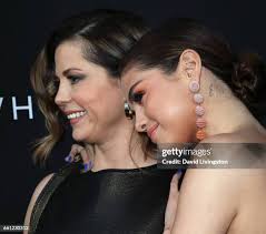 147 Mandy Cornett Photos & High Res Pictures