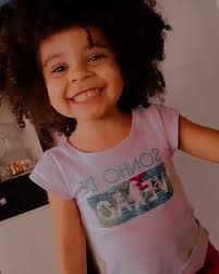 Alice Cachos (@alice_braquiel) • Instagram photos and videos