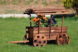 By Gunay Savas On 500px Amenagement Jardin Brouette Decoration Jardin