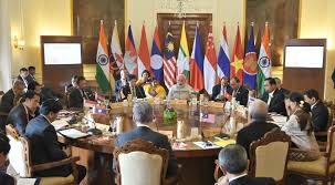 Malaysia telah memainkan peranan yang aktif dalam mengerak dan memberi keutamaan kepada usaha mencegah / mengawal. Asean India Tingkat Kerjasama Maritim Keselamatan Laut