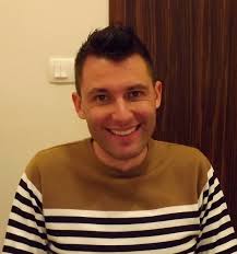 le maire et ses huit adjoints les conseillers municipaux de la majorité les  conseillers municipaux d'opposition