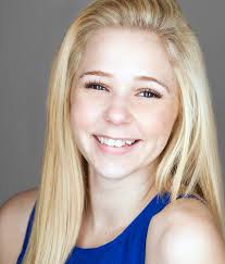 Local students receive scholarships