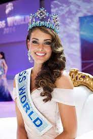 64e édition pour la prestigieuse élection de miss monde qui se déroulera cette année en direct depuis l'earl court exhibition centre de londres ce 14 malheureusement pour cette édition 2014 du concours miss monde qui intervient seulement quelques jours après l'élection de miss france 2015. 32 Miss World Ideas Miss World Beauty Pageant Beauty Event