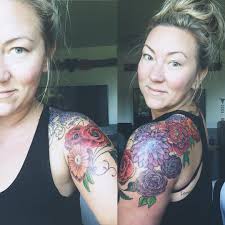 Lavender essential oil is effective in removing tattoos, as it fades away the tattoo in a less time by reducing the scars, itching, redness and irritation on the affected area. Using Essential Oils For Tattoo Aftercare Crazy For Coconuts