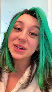 I’m Mackenzie it’s nice to meet you🖤 #makeup #makeuptutorial