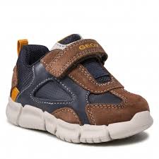 Caribbeanpoultry | yeezy sneakers on feet chart - Trainers GEOX - Boy - Low  shoes - Kids' shoes - B Flexyper B. A B152TA 02011 C0947 M Brown/Navy -  Velcro