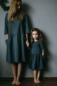 Etwas abgewandelt kannst du es auch zu einen prinzessinnenkostüm verwandeln. Mutter Tochter Passende Kleid Mutter Und Tochter Passende Etsy