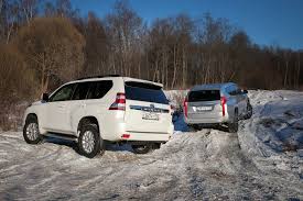 Sravnitelnyj Test Mitsubishi Pajero Sport I Toyota Land Cruiser Prado Pretendent Iz Derevni