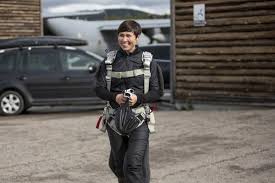 When ine eriksen søreide wants to relax, she jumps out of a plane. Norwegian Army On Twitter Forsvarsminister Ine Eriksen Soreide Besokte Rena Leir Http T Co Ke9enhq2eg Http T Co Lu4yy5uicg