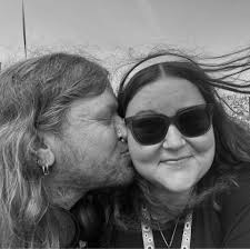 Husk, at I frem til i morgen stadig kan være med til at bestemme sætlisten  til DIZZY MIZZ LIZZYs unikke "By Request"-koncert på COPENHELL i næste  måned. Vi er meget spændte på,