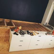 Das funktionelle und puristische ikea bett nordli passt durch das schlichte design in den stil vieler. Eines Meiner Anspruchsvollsten Projekte Podest Mit Integriertem Bett Und Kommoden Ikeahack Ikeafuer Bedroom Bed Design Small Bedroom Storage Kid Room Decor