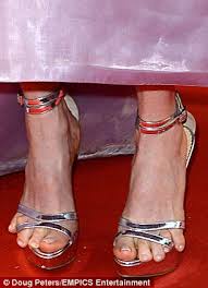 Julianne moore celebrity feet celebrity photos hollywood actresses actors & actresses north carolina victor demarchelier jack lemmon juliette . I Couldn T Even Feel It Julianne Moore Reveals She Was Completely Oblivious To Toe Mageddon On Cannes Red Carpet Daily Mail Online