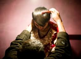 Bacha bāzī is a slang term in some parts of afghanistan and pakistan for a custom created in afghanistan involving child sexual abuse between older men and young adolescent males or boys. Afganos Explotan A Los Ninos Del Placer