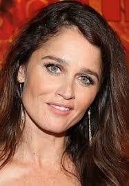 Robin Tunney's Instagram, Twitter & Facebook