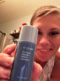 Included two ingredient decks from Rhode skin. One is a moisturizer and the  other a peptide serum. I'm always skeptical of celebrity lines but was  curious how this would be for acne.