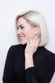 Mariana prachařová v těchto dnech překvapila fanoušky mimořádně upřímnou zpovědí, kterou zveřejnila na sociálních sítích. Kerastase Vlasy Nasi Ambasadorky Mariana Pracharova Si Facebook